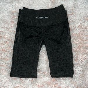 Alphalete Amplify Leggings SIZE (S) - Color Dark Gray